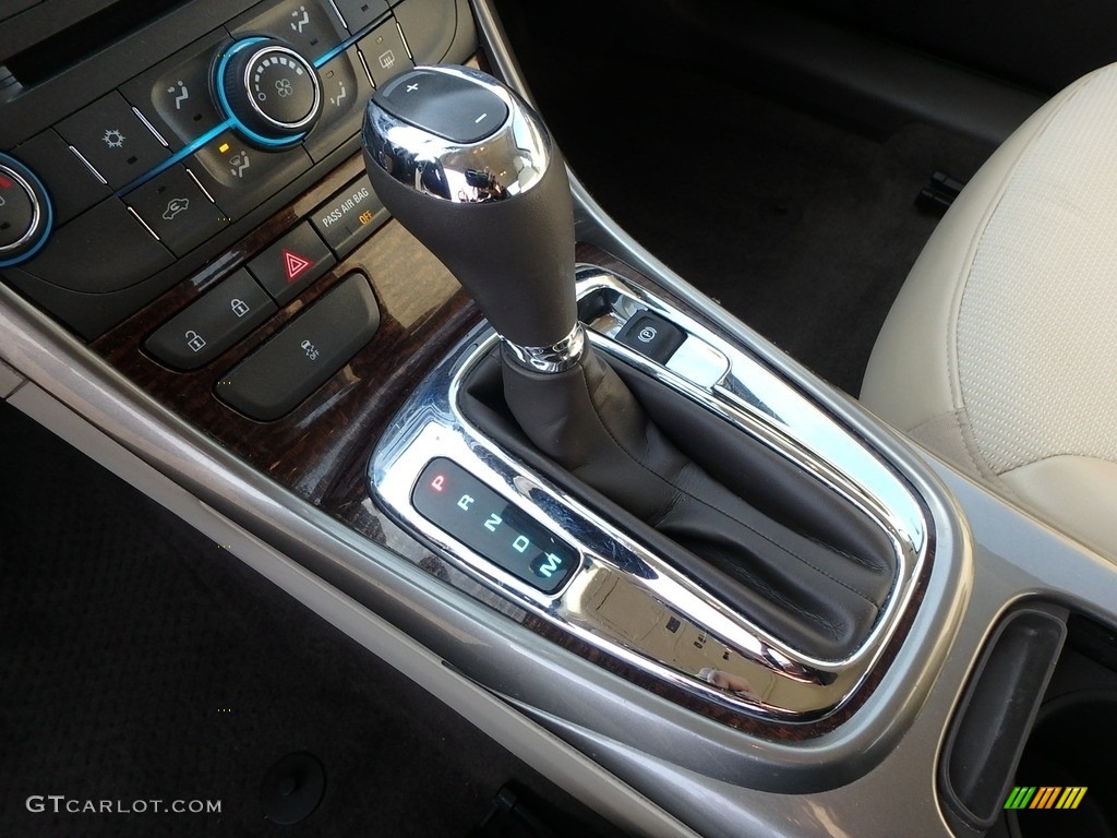 2013 Malibu ECO - White Diamond Tricoat / Cocoa/Light Neutral photo #23