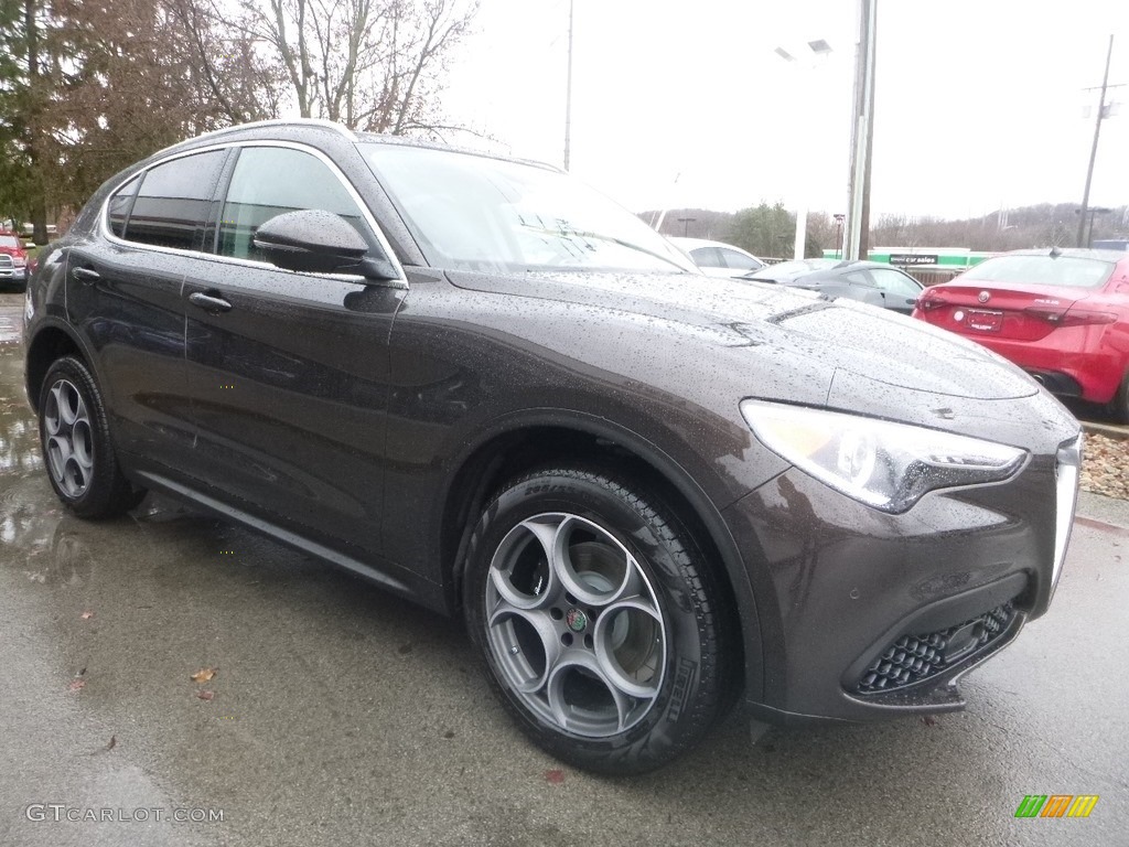Basalto Brown Metallic 2019 Alfa Romeo Stelvio Sport AWD Exterior Photo #130618098