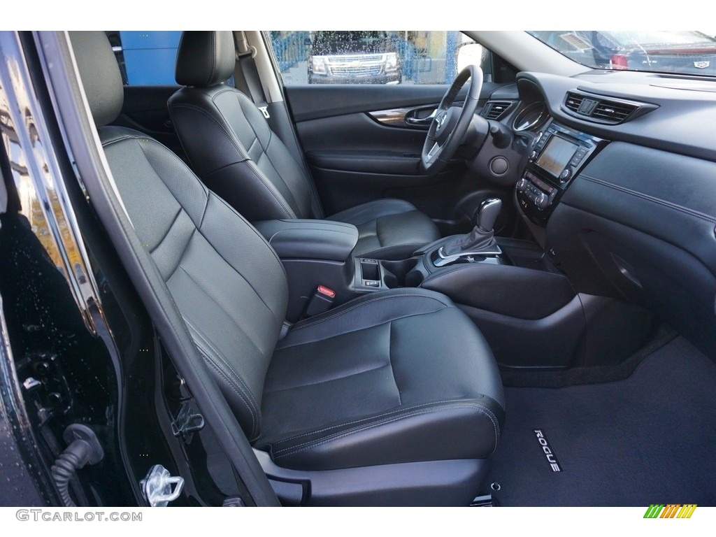 2018 Nissan Rogue SL Front Seat Photo #130620633