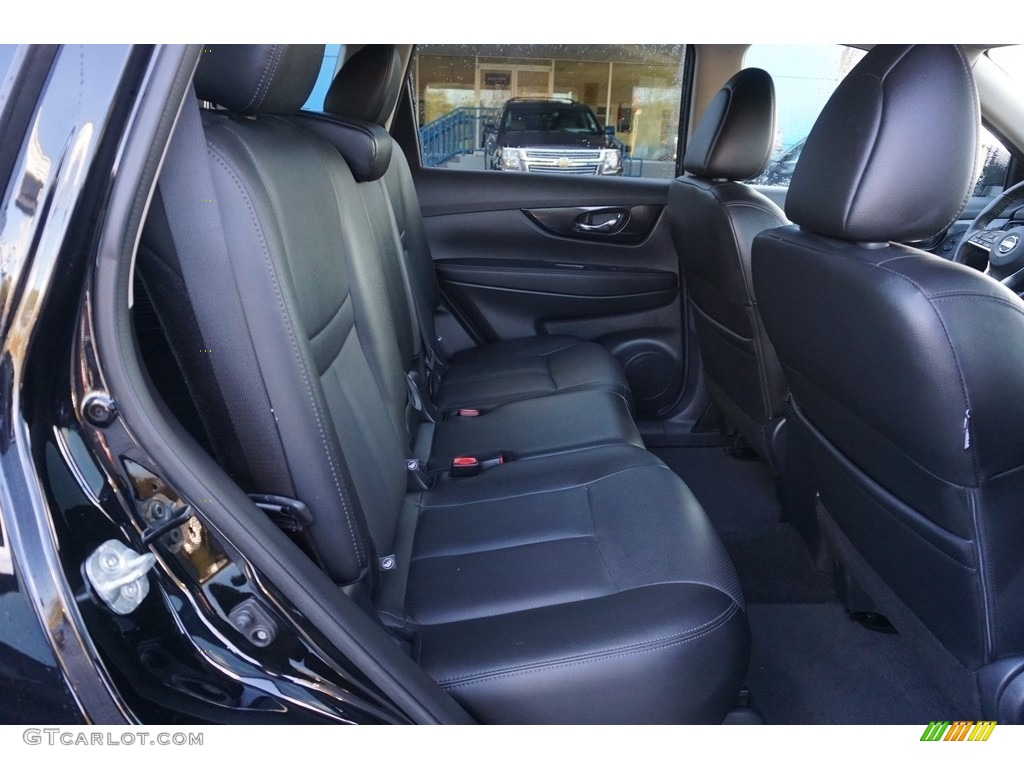 Charcoal Interior 2018 Nissan Rogue SL Photo #130620636