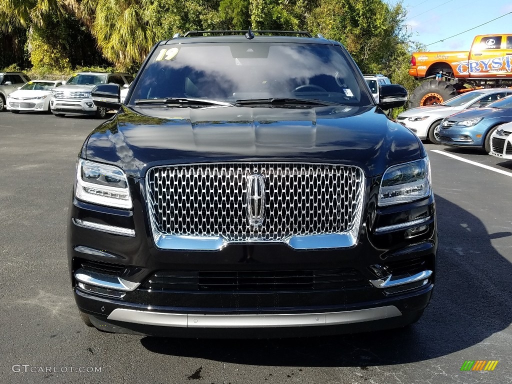 Infinite Black Metallic 2019 Lincoln Navigator Reserve 4x4 Exterior Photo #130628067