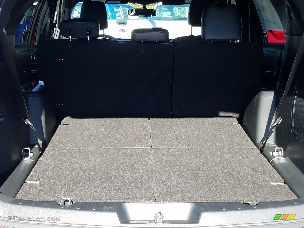 2019 Ford Explorer Limited Trunk Photos