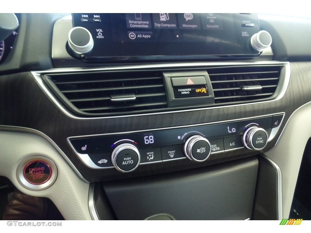 2019 Honda Accord EX-L Sedan Controls Photo #130629201