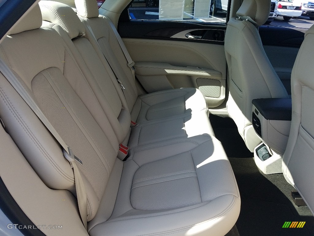 2019 Lincoln MKZ Reserve II Rear Seat Photo #130630794