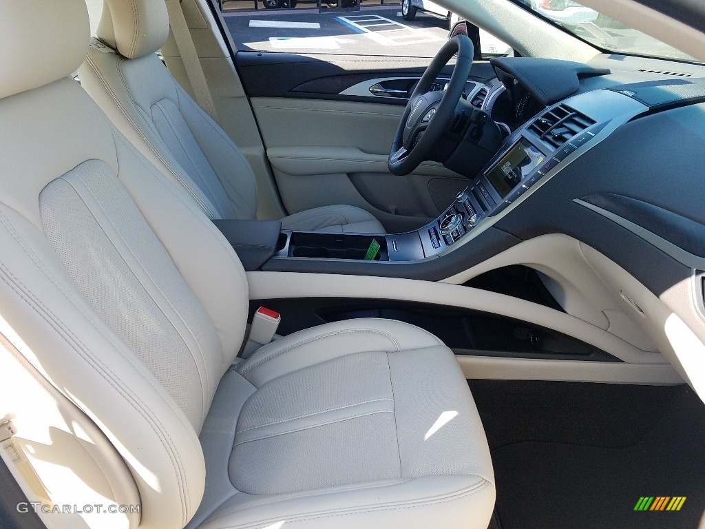 2019 Lincoln MKZ Reserve II Interior Color Photos