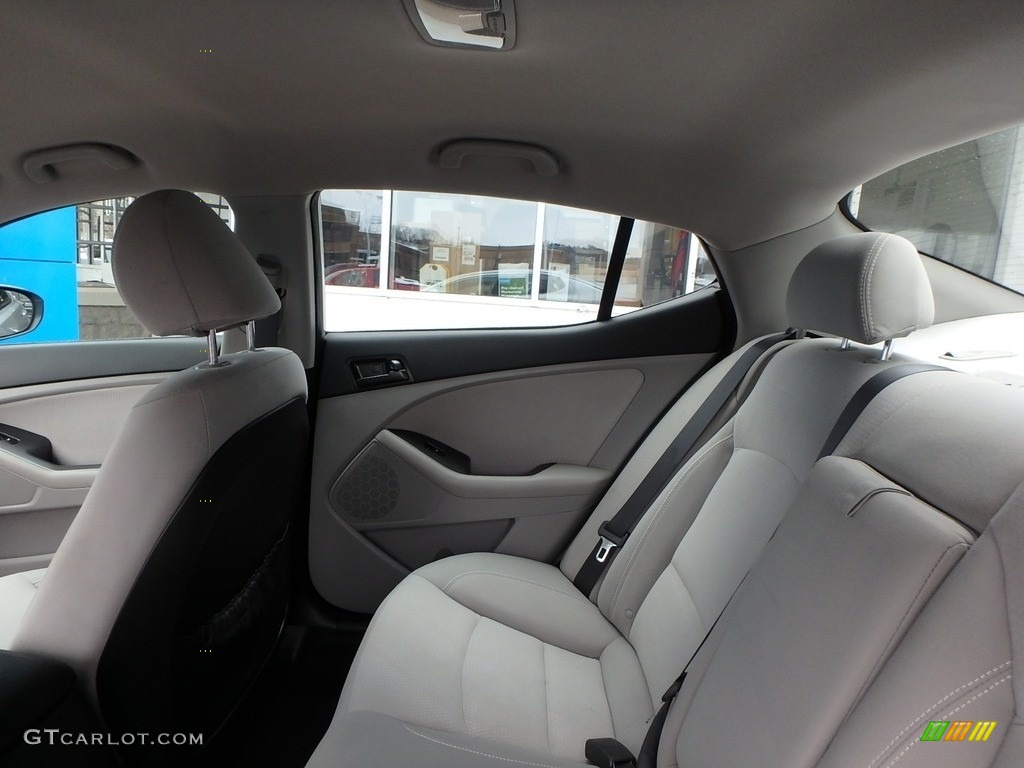 2012 Optima LX - Bright Silver / Gray photo #11