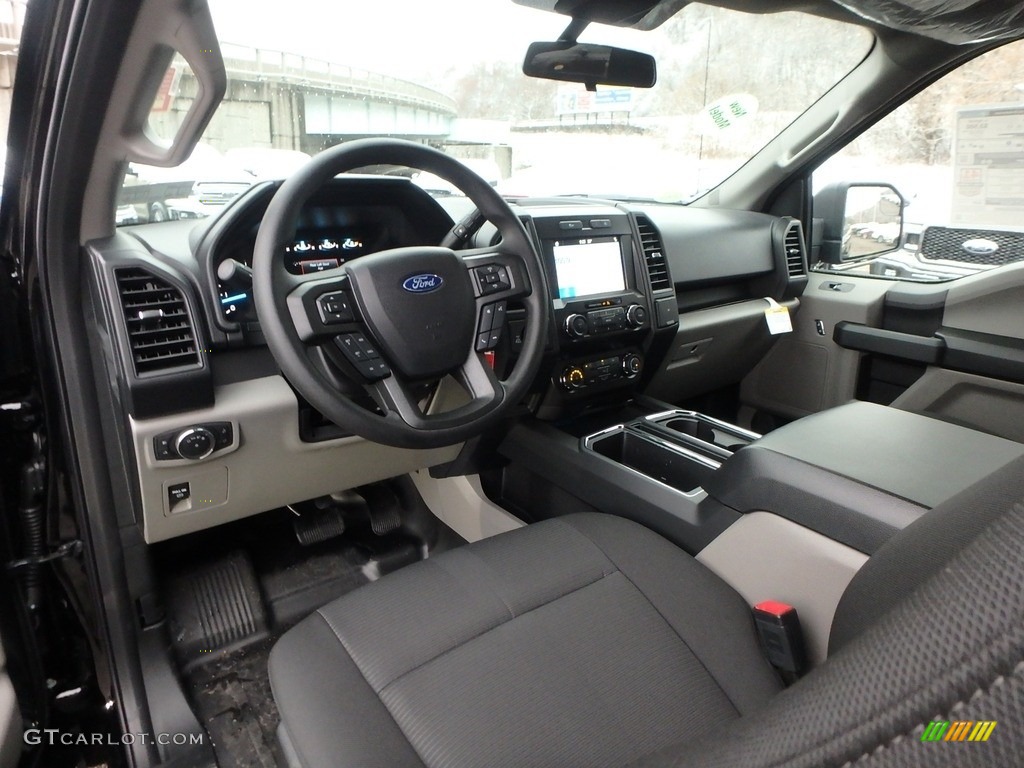 Black Interior 2019 Ford F150 STX SuperCab 4x4 Photo #130633137