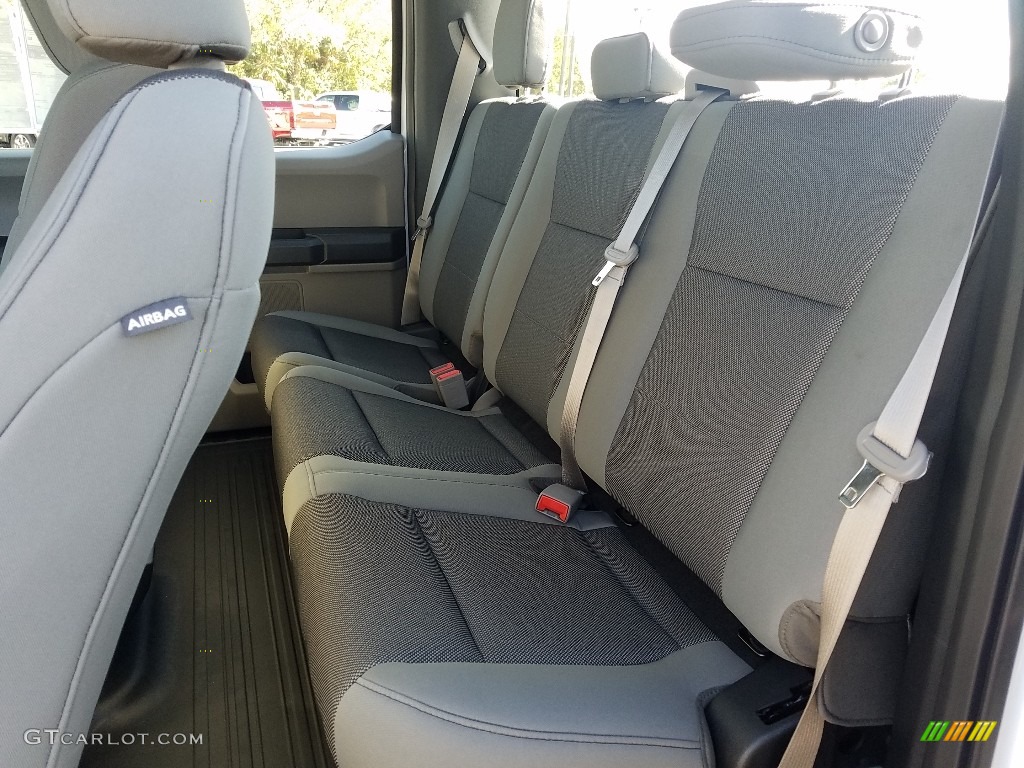 2018 F150 XL SuperCab - Oxford White / Earth Gray photo #10