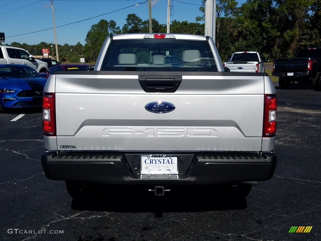 2018 F150 XL Regular Cab - Ingot Silver / Earth Gray photo #4