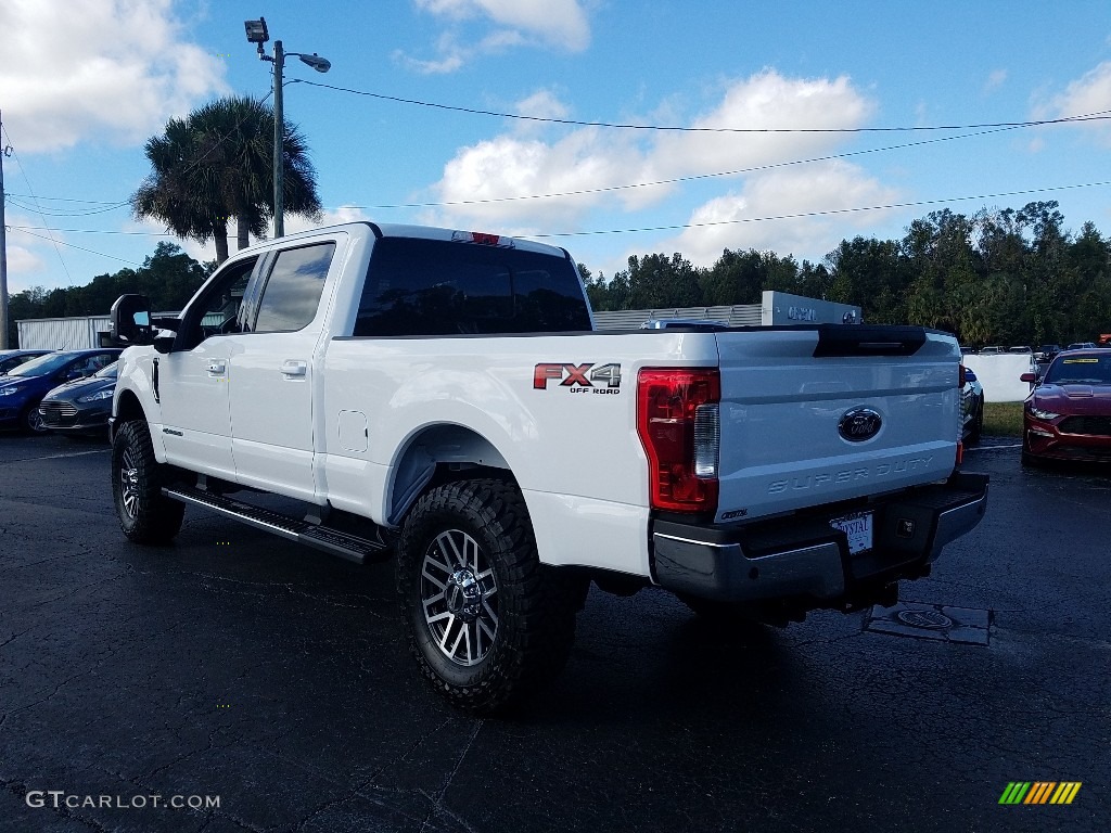 2019 F250 Super Duty Lariat Crew Cab 4x4 - Oxford White / Black photo #3