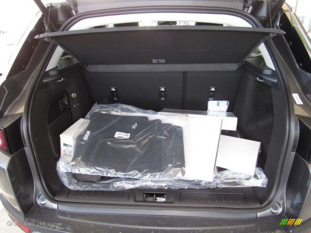 2019 Land Rover Range Rover Evoque SE Trunk Photo #130641585