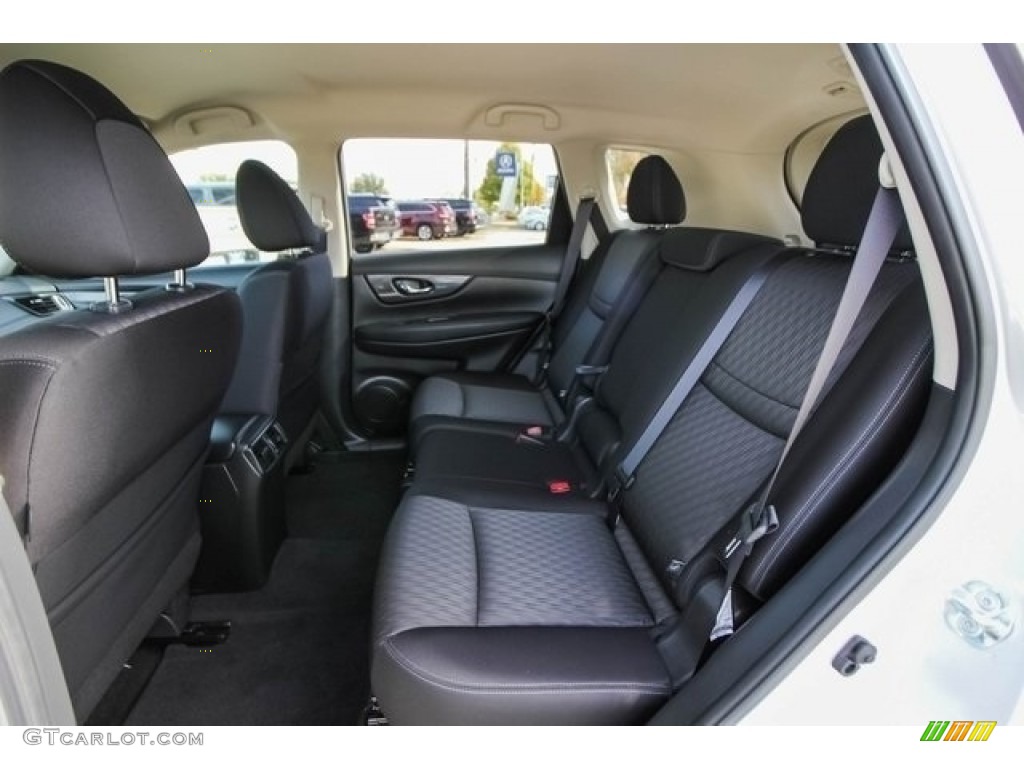 2018 Nissan Rogue SV Rear Seat Photo #130642742