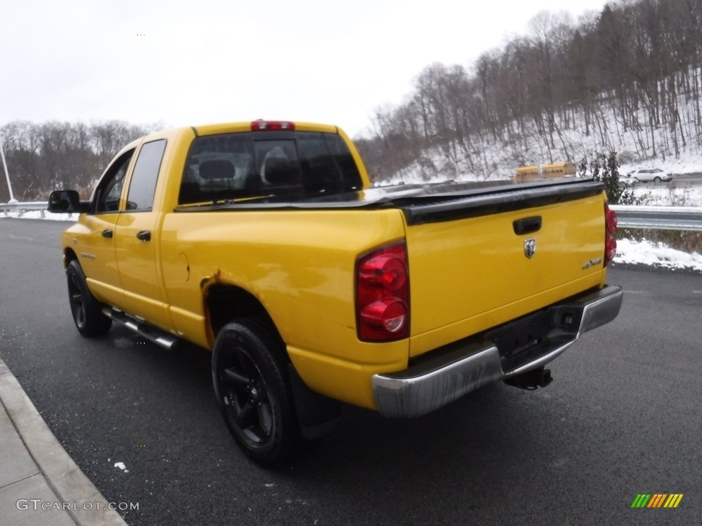 2007 Ram 1500 Laramie Quad Cab 4x4 - Detonator Yellow / Medium Slate Gray photo #8