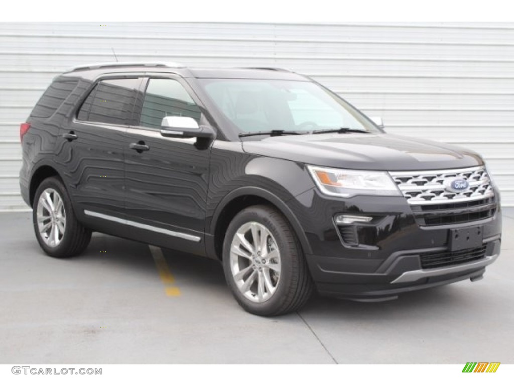 2019 Explorer XLT - Agate Black / Medium Black/Desert Copper photo #2