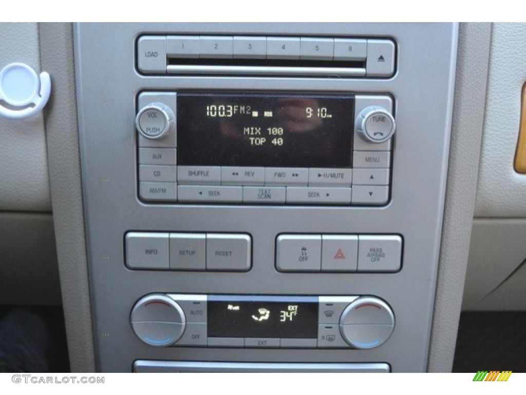 2007 MKX AWD - Black / Medium Camel photo #11