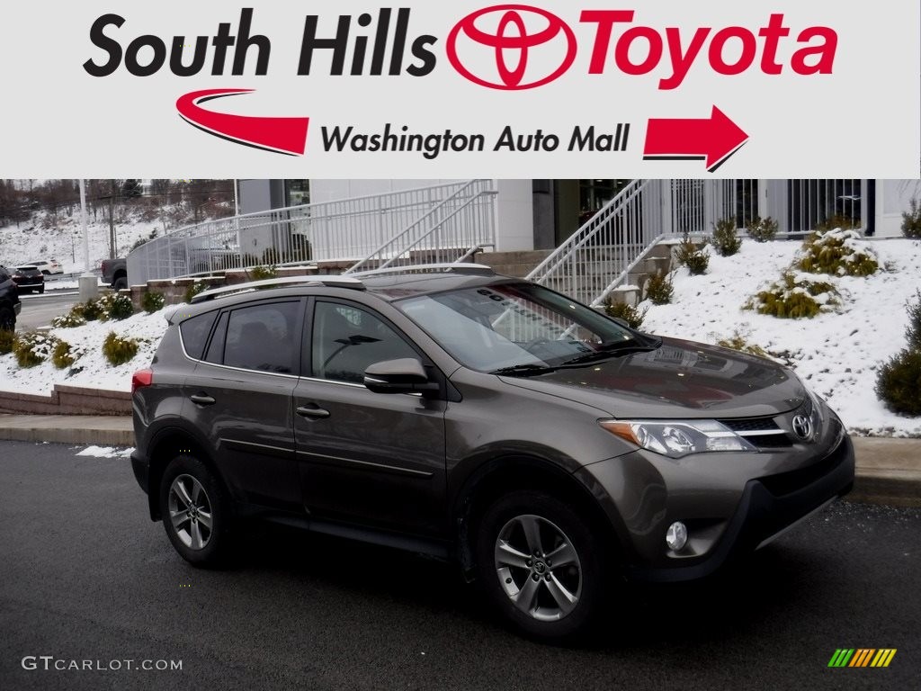 2015 RAV4 XLE AWD - Pyrite Mica / Black photo #1