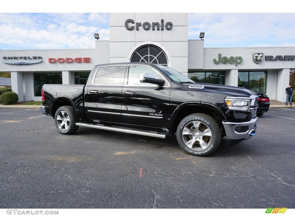 2019 1500 Laramie Crew Cab 4x4 - Diamond Black Crystal Pearl / Black photo #1