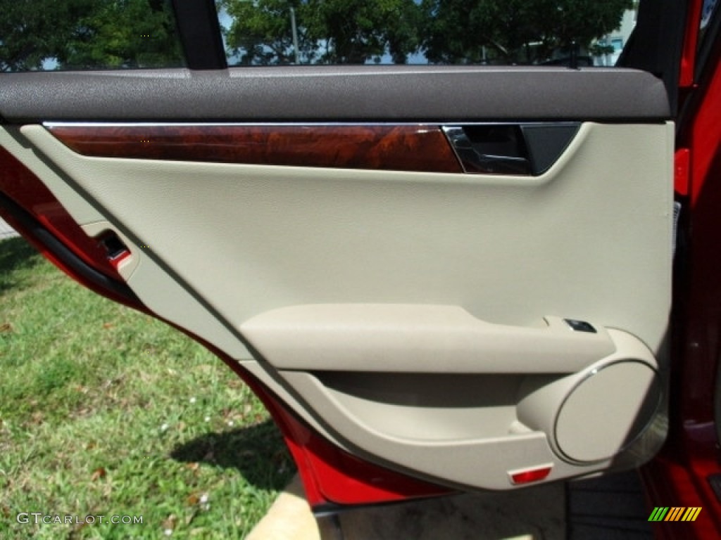 2009 C 300 Luxury - Mars Red / Almond/Mocha photo #57