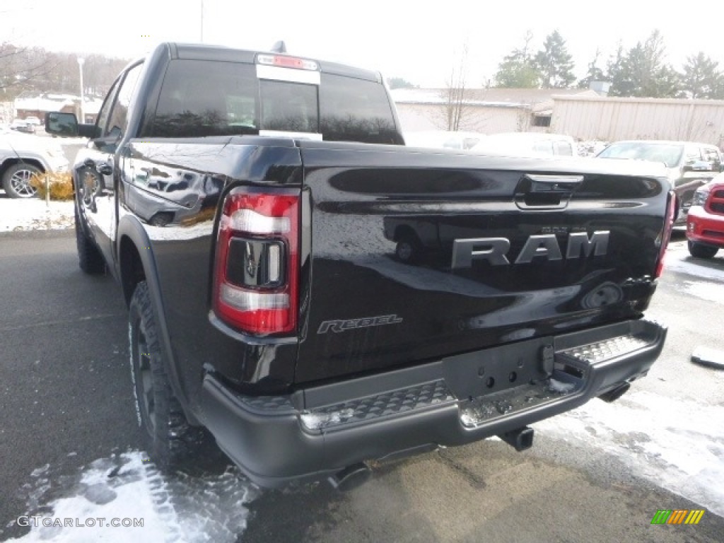 2019 1500 Rebel Crew Cab 4x4 - Diamond Black Crystal Pearl / Black/Red photo #3
