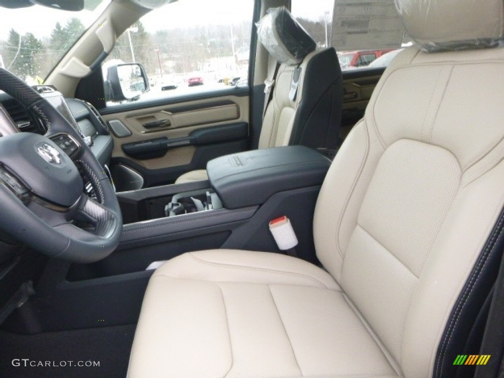 2019 1500 Limited Crew Cab 4x4 - Granite Crystal Metallic / Indigo/Frost photo #14