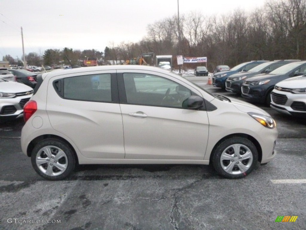 Toasted Marshmallow 2019 Chevrolet Spark LS Exterior Photo #130669552