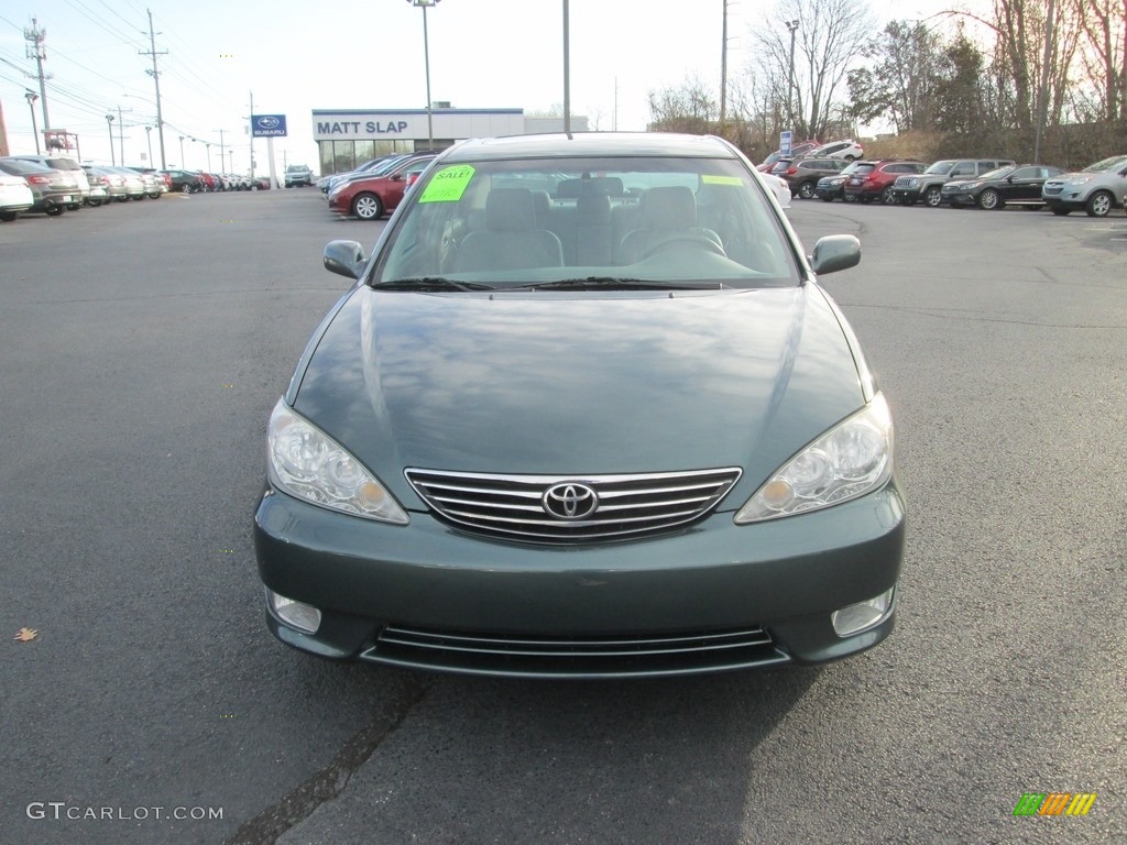 2006 Camry XLE V6 - Aspen Green Pearl / Stone Gray photo #3