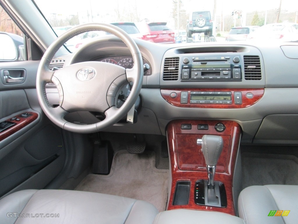 2006 Camry XLE V6 - Aspen Green Pearl / Stone Gray photo #10