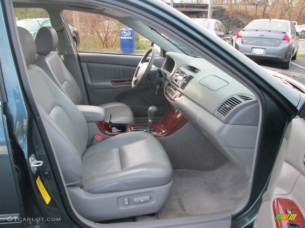 2006 Camry XLE V6 - Aspen Green Pearl / Stone Gray photo #17