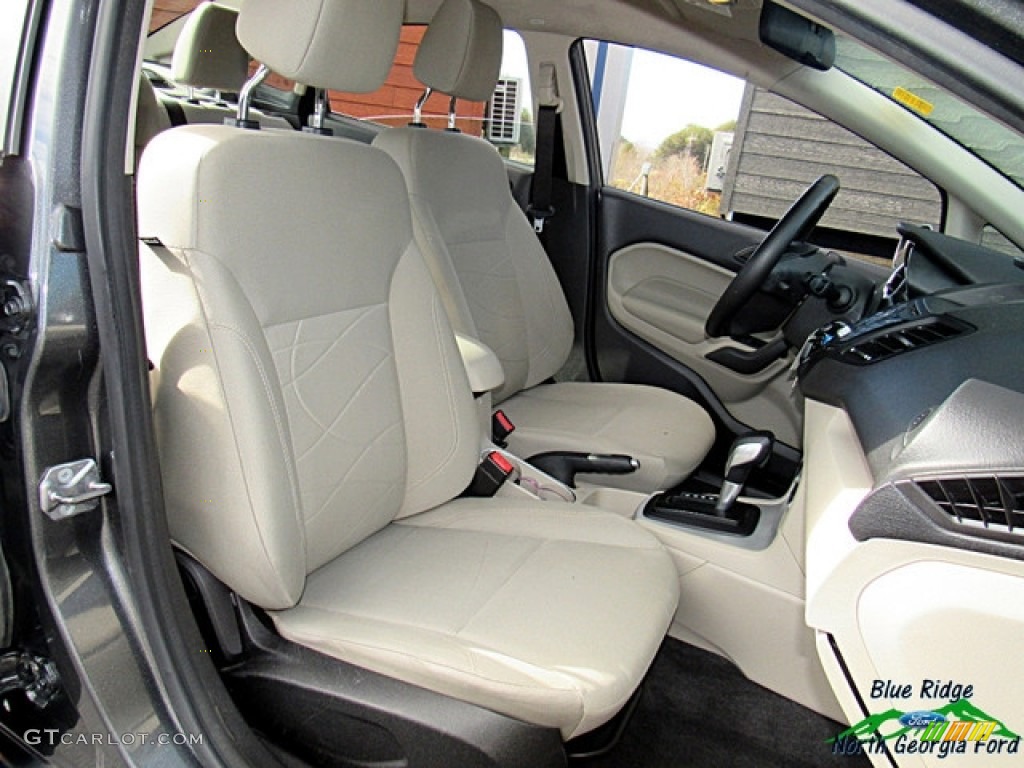 2016 Fiesta SE Sedan - Magnetic Metallic / Charcoal Black photo #11