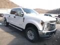 Oxford White - F350 Super Duty XLT Crew Cab 4x4 Photo No. 3