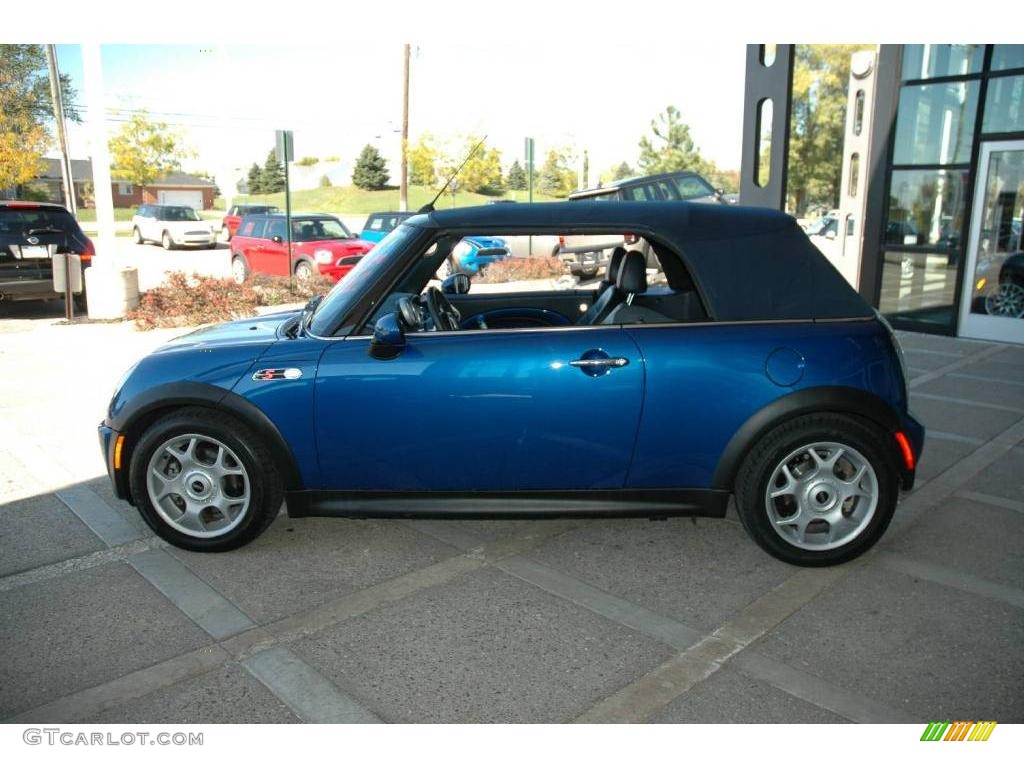 2006 Cooper S Convertible - Hyper Blue Metallic / Dark Blue Leather photo #4