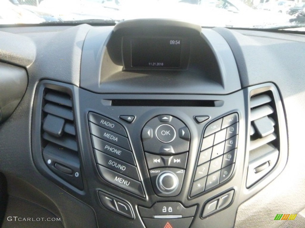 2019 Fiesta SE Sedan - Shadow Black / Charcoal Black photo #13