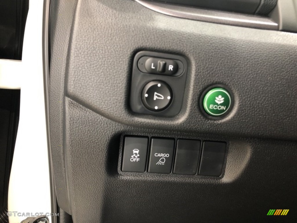 2019 Honda Ridgeline RTL AWD Controls Photo #130673717