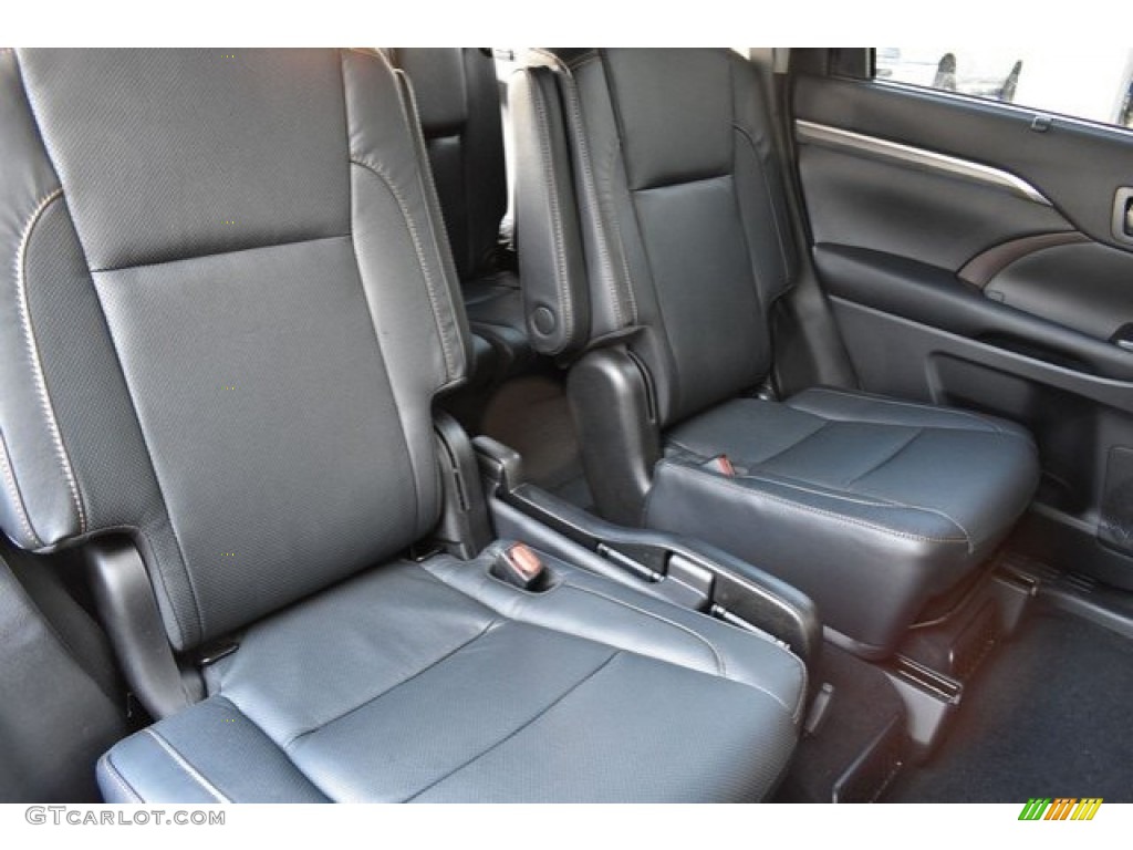 Black Interior 2019 Toyota Highlander Hybrid Limited AWD Photo #130676159