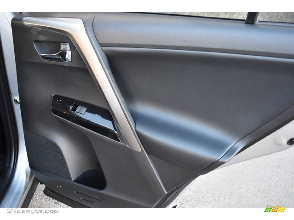 2018 RAV4 Limited AWD - Silver Sky Metallic / Black photo #23