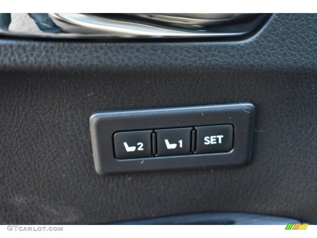 2018 RAV4 Limited AWD - Silver Sky Metallic / Black photo #25