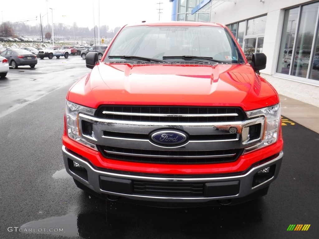 2018 F150 XLT SuperCrew 4x4 - Race Red / Earth Gray photo #6