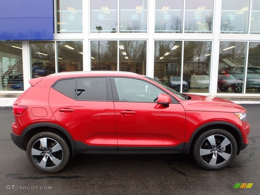 Fusion Red Metallic 2019 Volvo XC40 T4 Momentum Exterior Photo #130684897