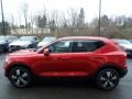 Fusion Red Metallic - XC40 T4 Momentum Photo No. 7