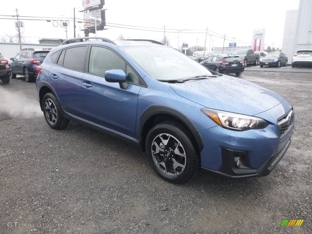 2019 Crosstrek 2.0i Premium - Quartz Blue Pearl / Gray photo #1