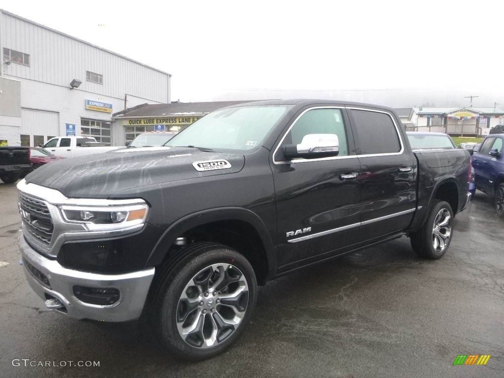 2019 1500 Limited Crew Cab 4x4 - Diamond Black Crystal Pearl / Black photo #1