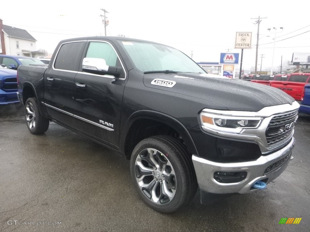 2019 1500 Limited Crew Cab 4x4 - Diamond Black Crystal Pearl / Black photo #8
