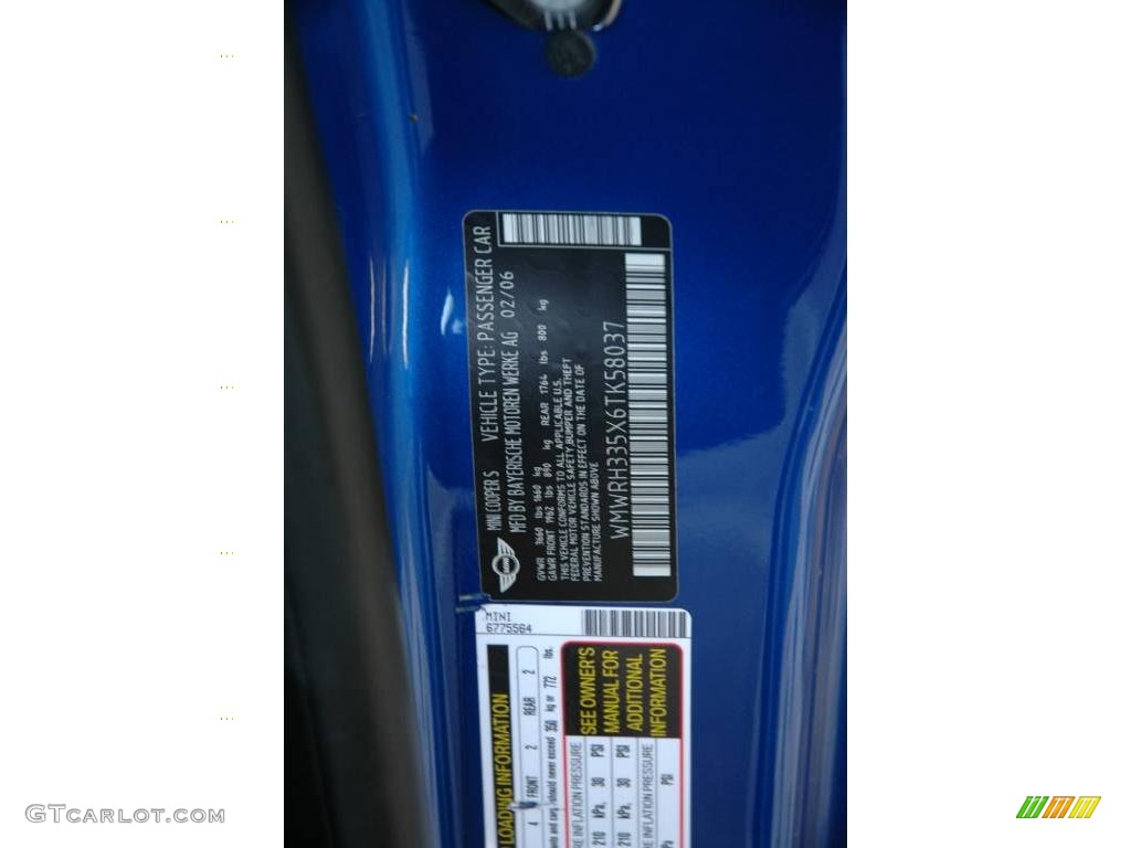 2006 Cooper S Convertible - Hyper Blue Metallic / Dark Blue Leather photo #24