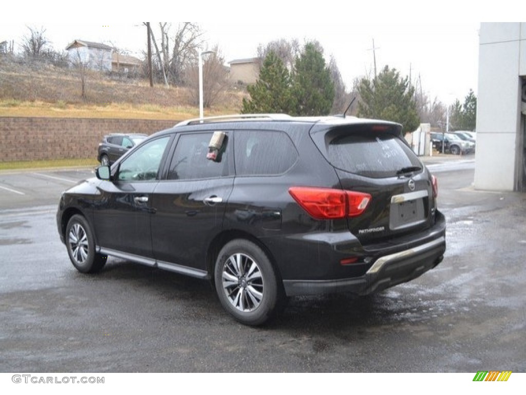 2018 Pathfinder SV 4x4 - Magnetic Black / Charcoal photo #4