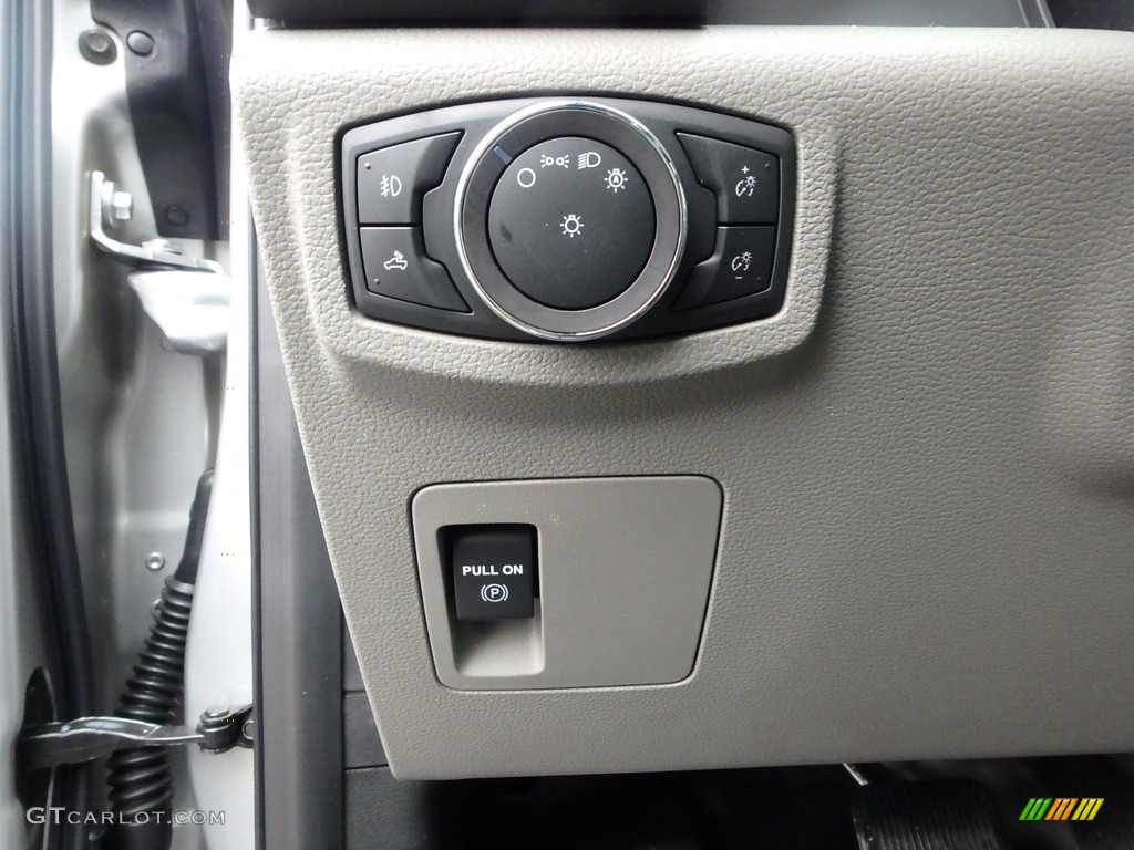 2019 Ford F150 STX SuperCab 4x4 Controls Photo #130696729