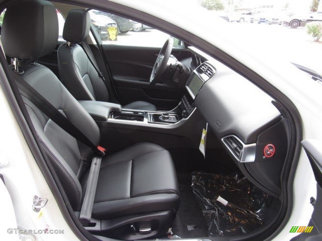 2019 Jaguar XE Premium Front Seat Photo #130697458