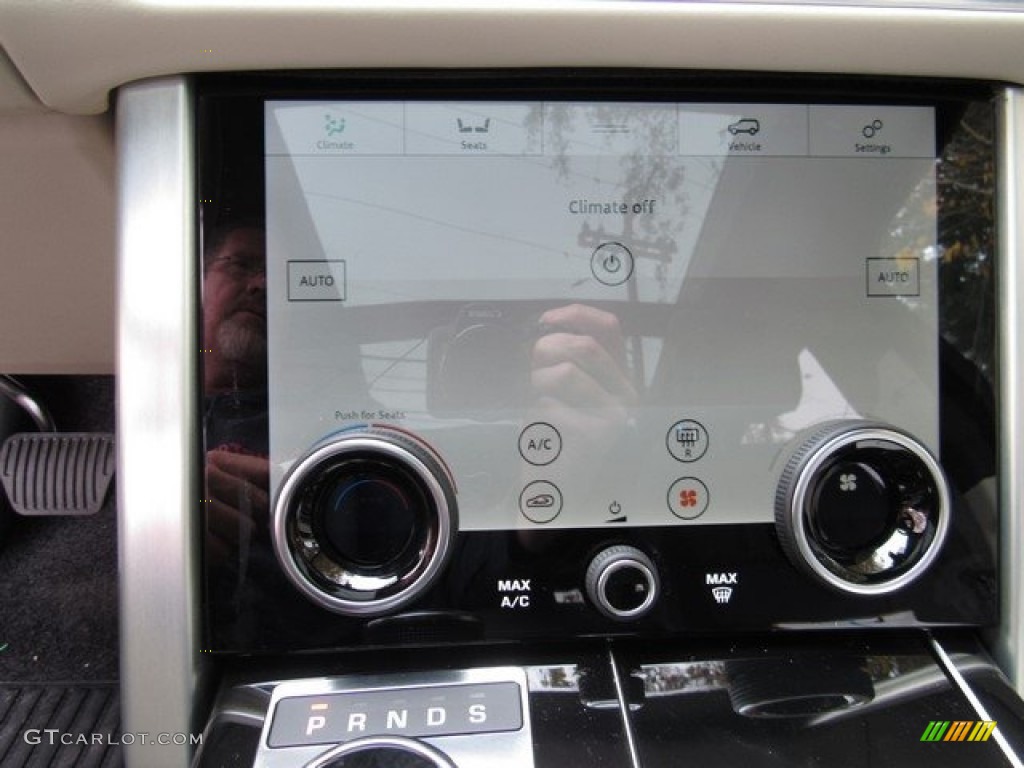 2019 Land Rover Range Rover HSE Controls Photo #130698643