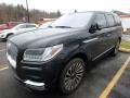 Front 3/4 View of 2018 Navigator Reserve 4x4
