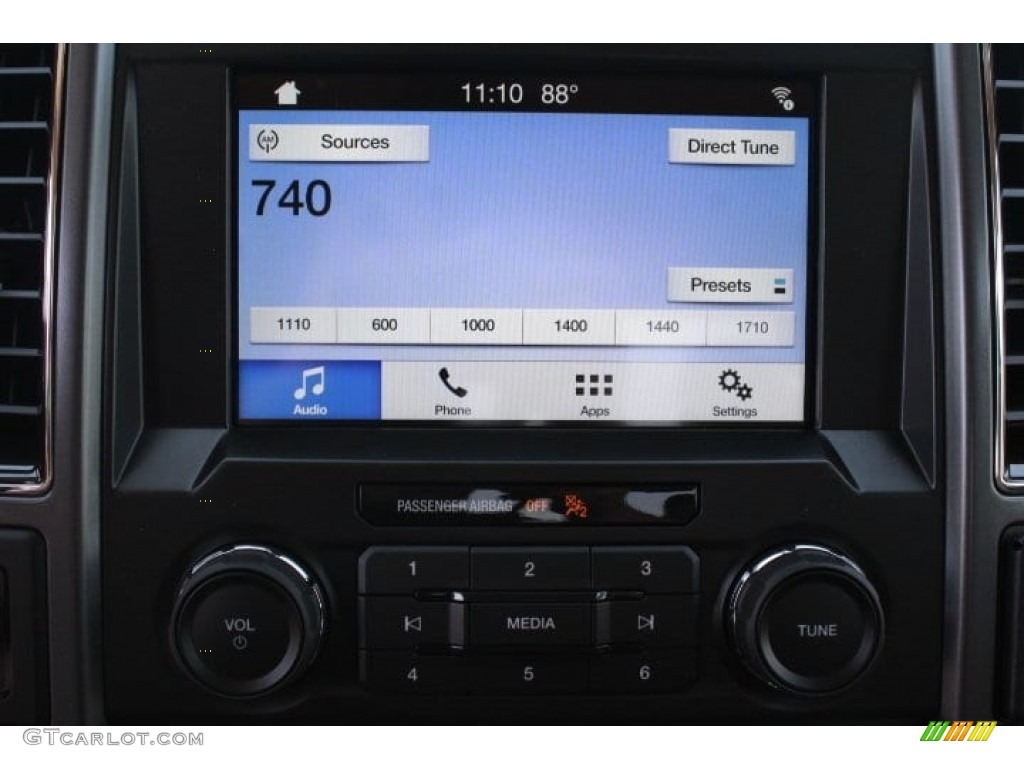 2018 F150 XLT SuperCab 4x4 - Ingot Silver / Light Camel photo #18