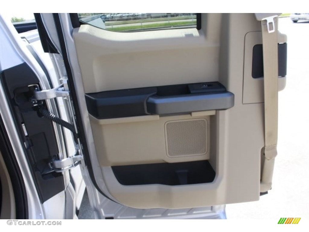 2018 F150 XLT SuperCab 4x4 - Ingot Silver / Light Camel photo #23